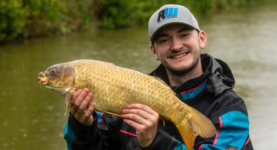 Jordan Holloway FishOMania